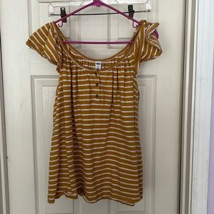 Old Navy Mustard and white stripe top. Size medium tall